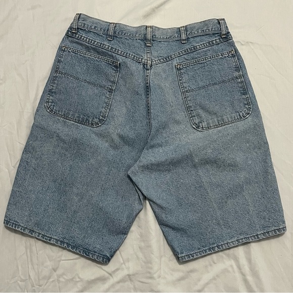 Wrangler Authentic Hero Vintage Made in USA Lightwash Jean Shorts Size 36x10.5 - Picture 2 of 4